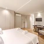 Se By House And People Apartment
