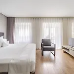 Se By House And People Apartment Braga