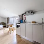 Se By House And People Apartment *