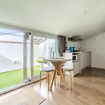 Se By House And People Apartment Braga