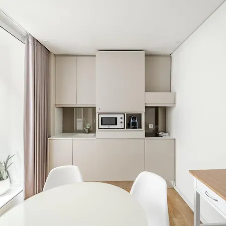 Se By House And People Apartamento