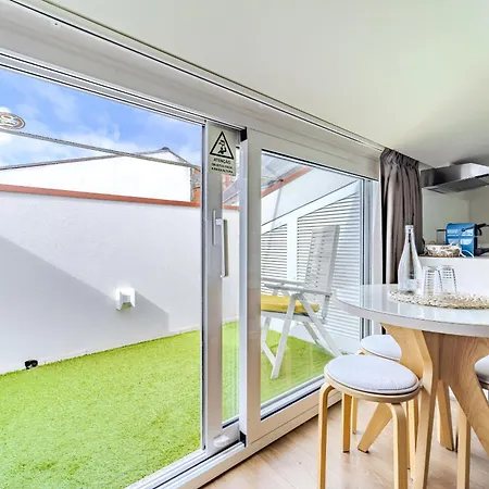 Se By House And People Apartment *
