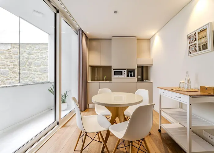 Se By House And People Braga