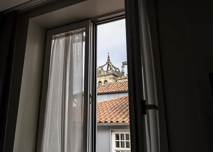 Se By House And People * Braga