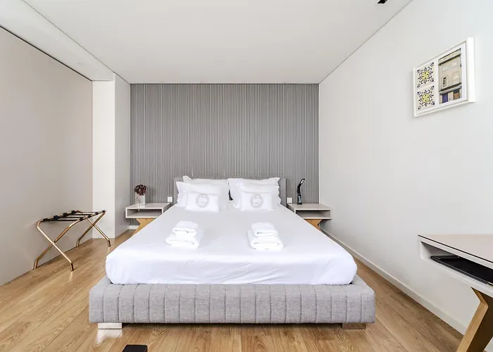 Se By House And People *